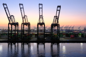 Crane City